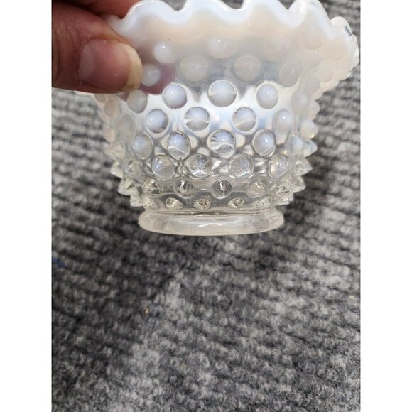 Vintage Fenton White French Opalescent Glass Hobnail Bowl Round Ruffle Edge - Picture 4 of 8